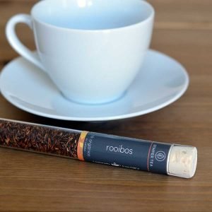 El té de rooibos es una de las bebidas que más se han aplaudido últimamente, sobre todo para los que buscan una alternativa a la cafeína