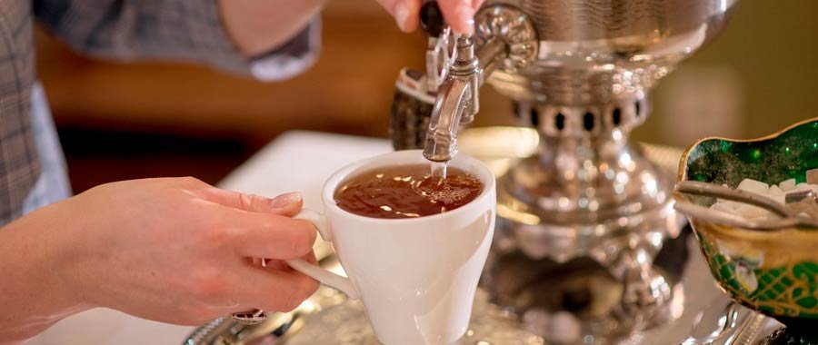 Guest-centric amenities: hotel coffee corner and quality tea experience semper tea