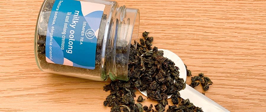 Té Milky Oolong de Semper Tea en formato Crystal