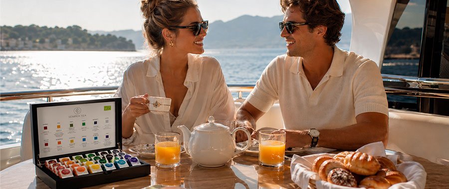 Présentation premium de thé pour yachts, équipage et invités