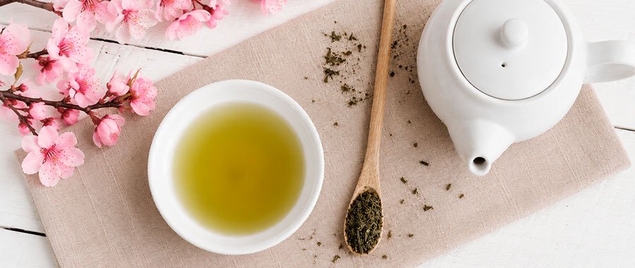 Verde Sakura, un té verde con sabor a cereza, fino, suave y seductor. Verde Sakura té verde japonés fino suave y seductor