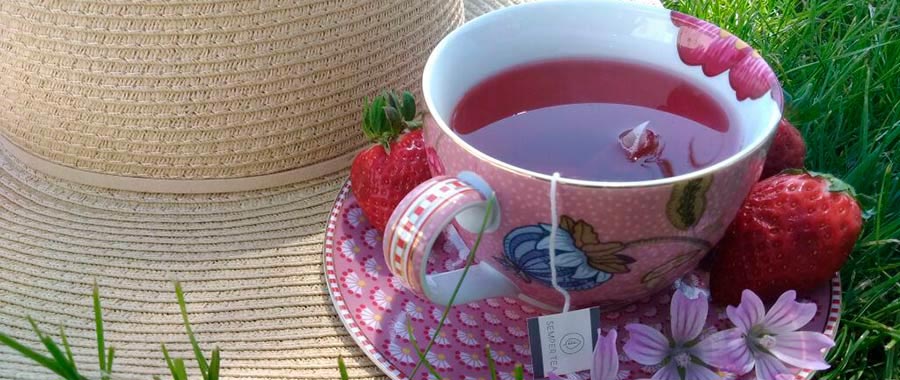Thé glacé maison, une boisson rafraîchissante naturelle